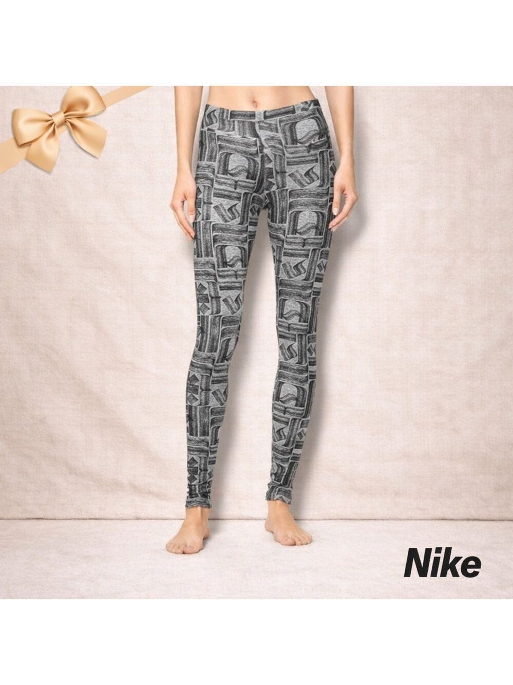 Nike Womens Leg-A-See Logo Leggings Carbon Heather Size M